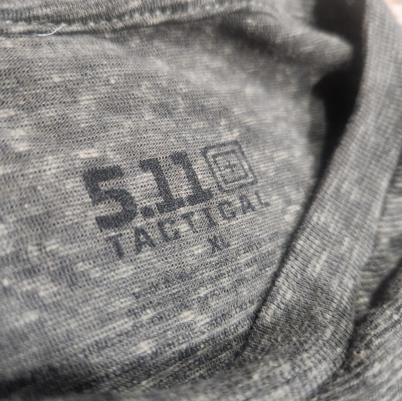 Bundle Of 2 5.11 Tees/undershirts XL - Picture 3 of 3